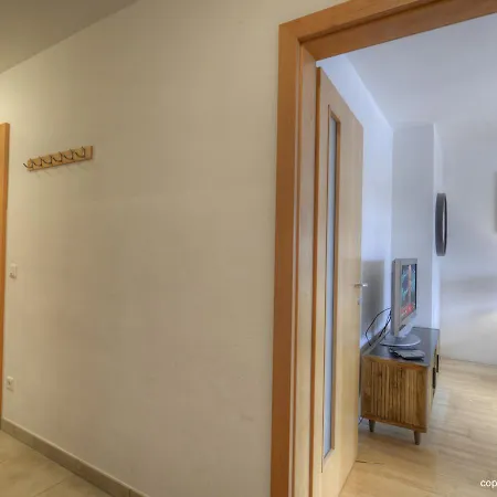 Ski & Golf Apartments By Kaprun Rentals Exterior photo